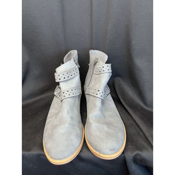 American Eagle ankle boots, grey, women's size 9.5, Pre-Owned Great Condition - Picture 14 of 16